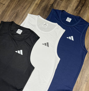 Kit com 3 regatas adidas dri-fit