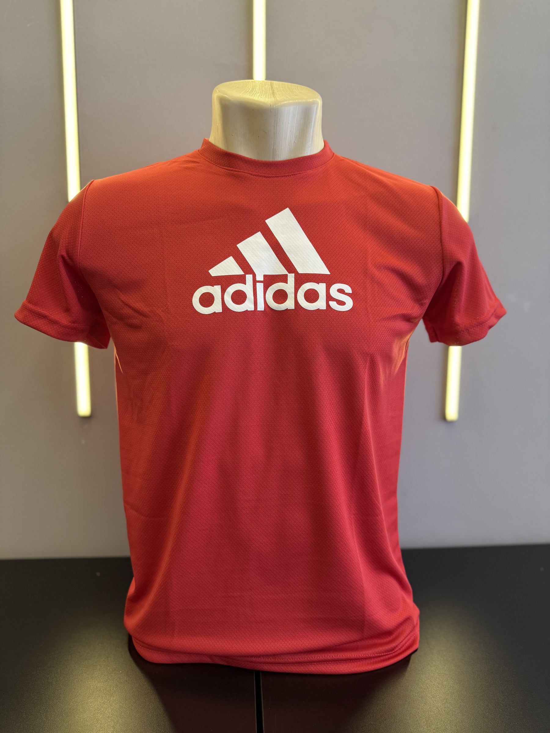 Camiseta adidas  dri-fit unidade