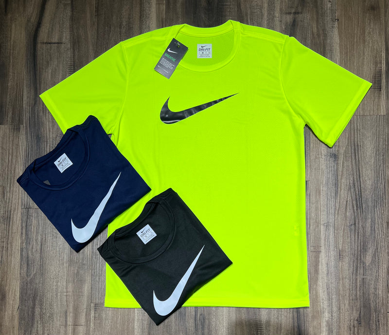 Kit com 3 camisetas nike dri-fit