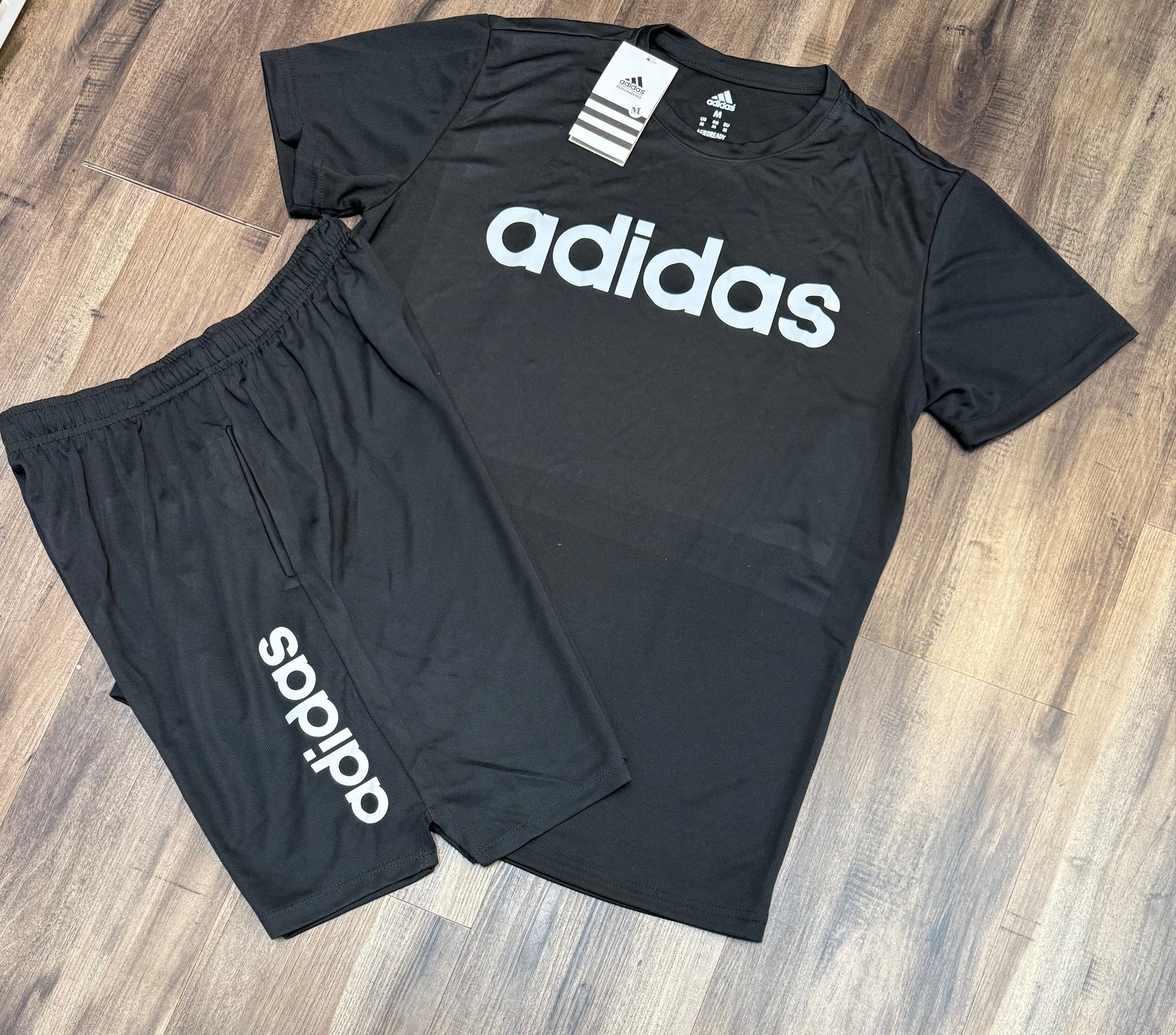 Conjunto Dri-Fit: Camiseta + Shorts - Adidas