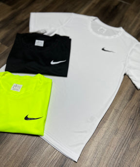 Kit com 3 camisetas nike dri-fit