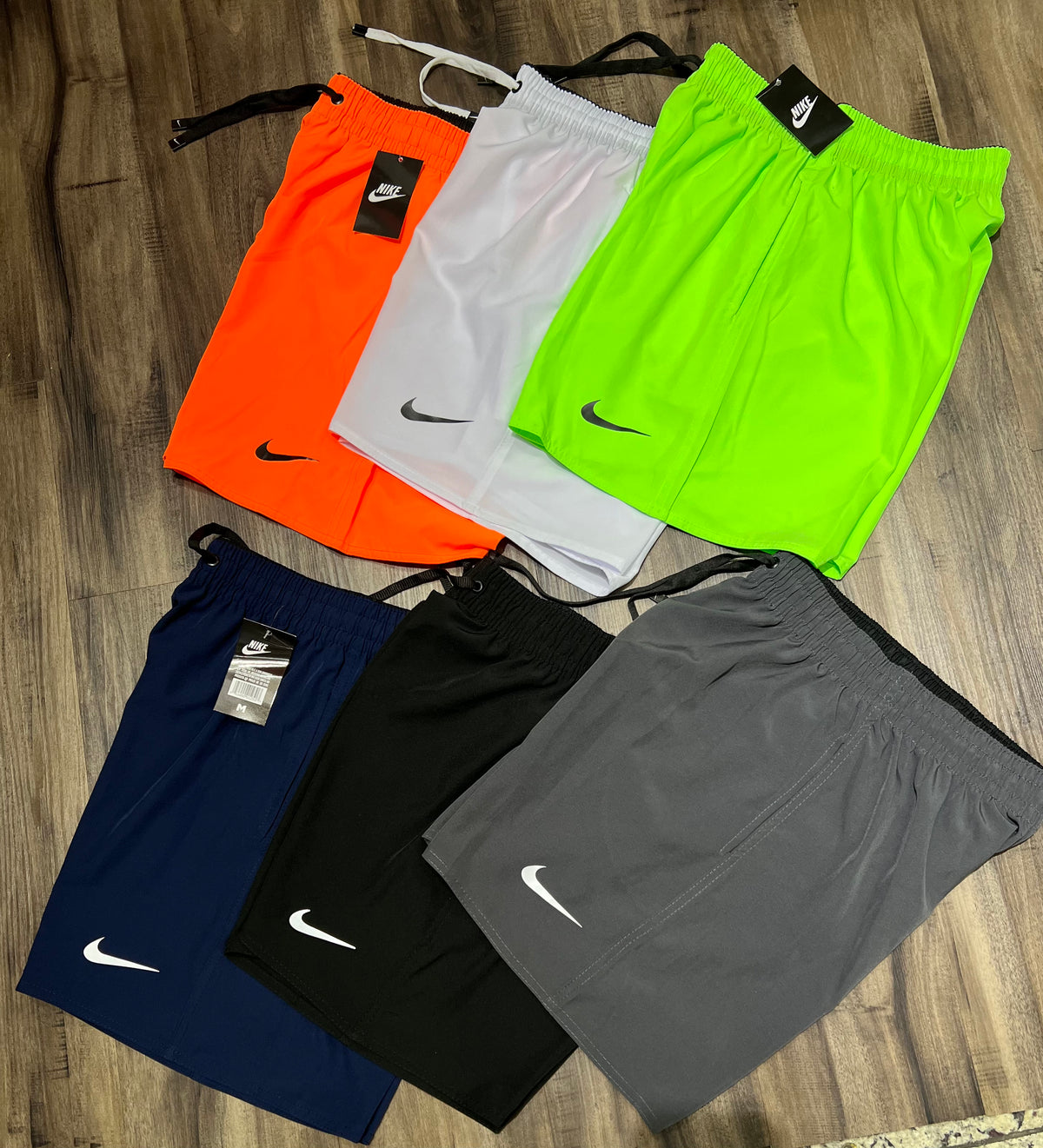 Kit com 6 bermudas Nike  dri-fit mauricinho