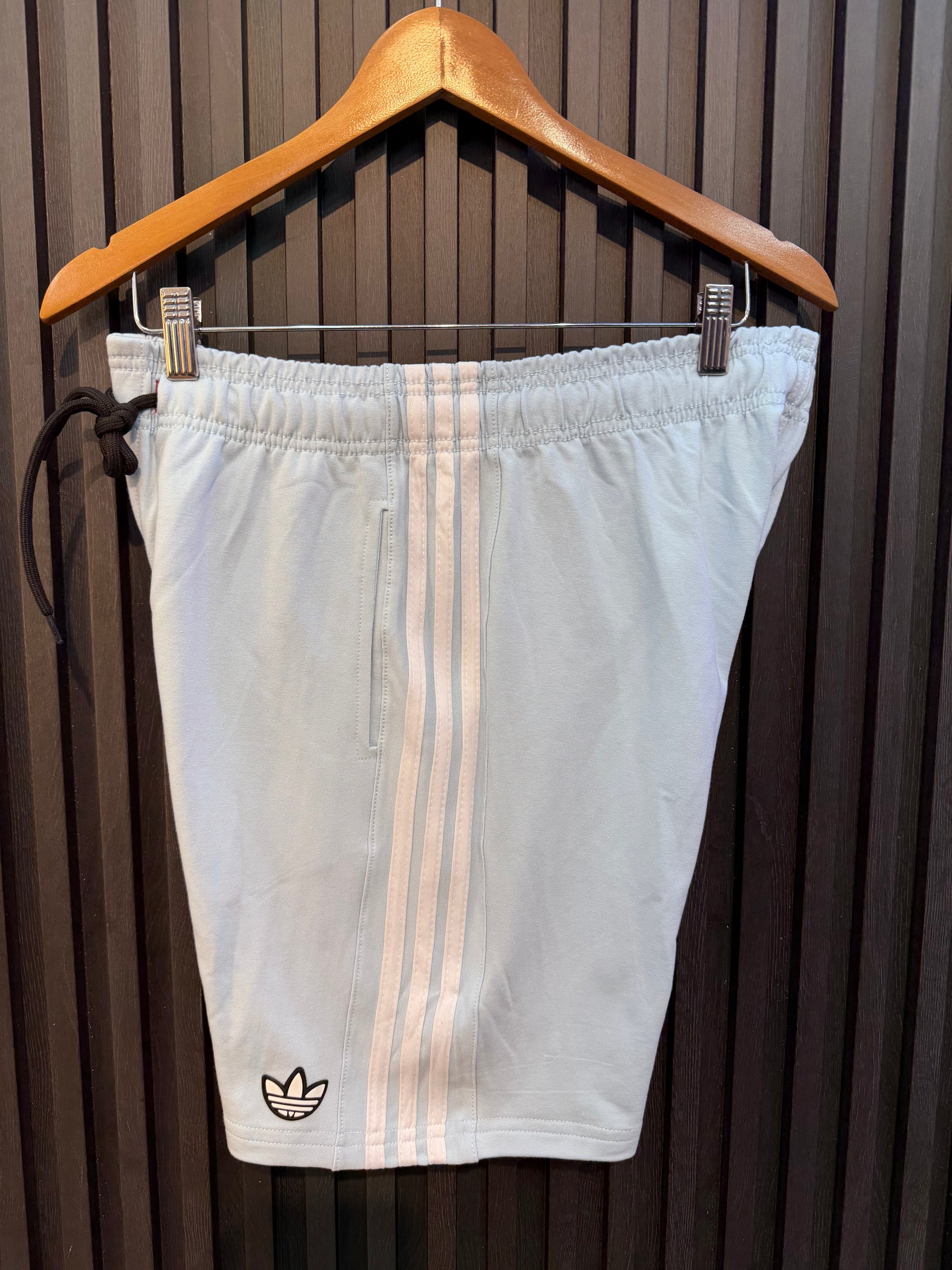 Shorts Moletinho - Adidas retrô