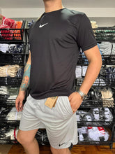 Conjunto Dri-Fit: Camiseta + Shorts - Nike