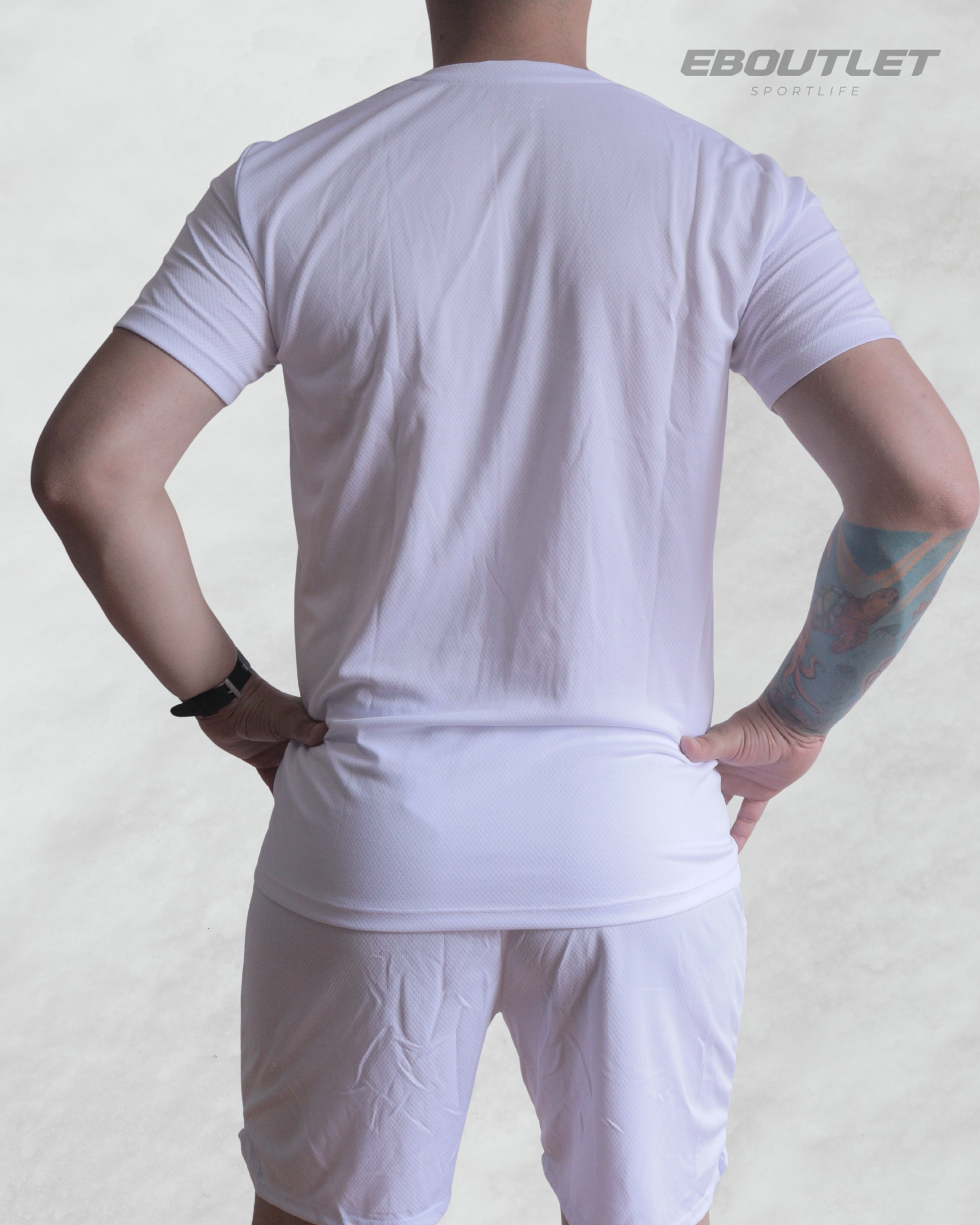 Conjunto Dri-Fit: Camiseta + Shorts - Nike / R. Nadal