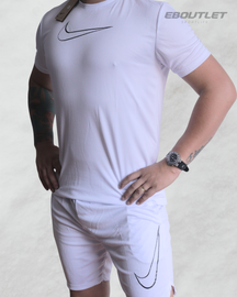 Conjunto Dri-Fit: Camiseta + Shorts - Nike - Relevo