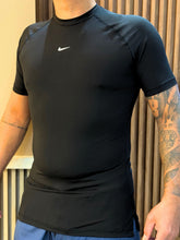 Camiseta Térmica Nike Lançamento Compressão