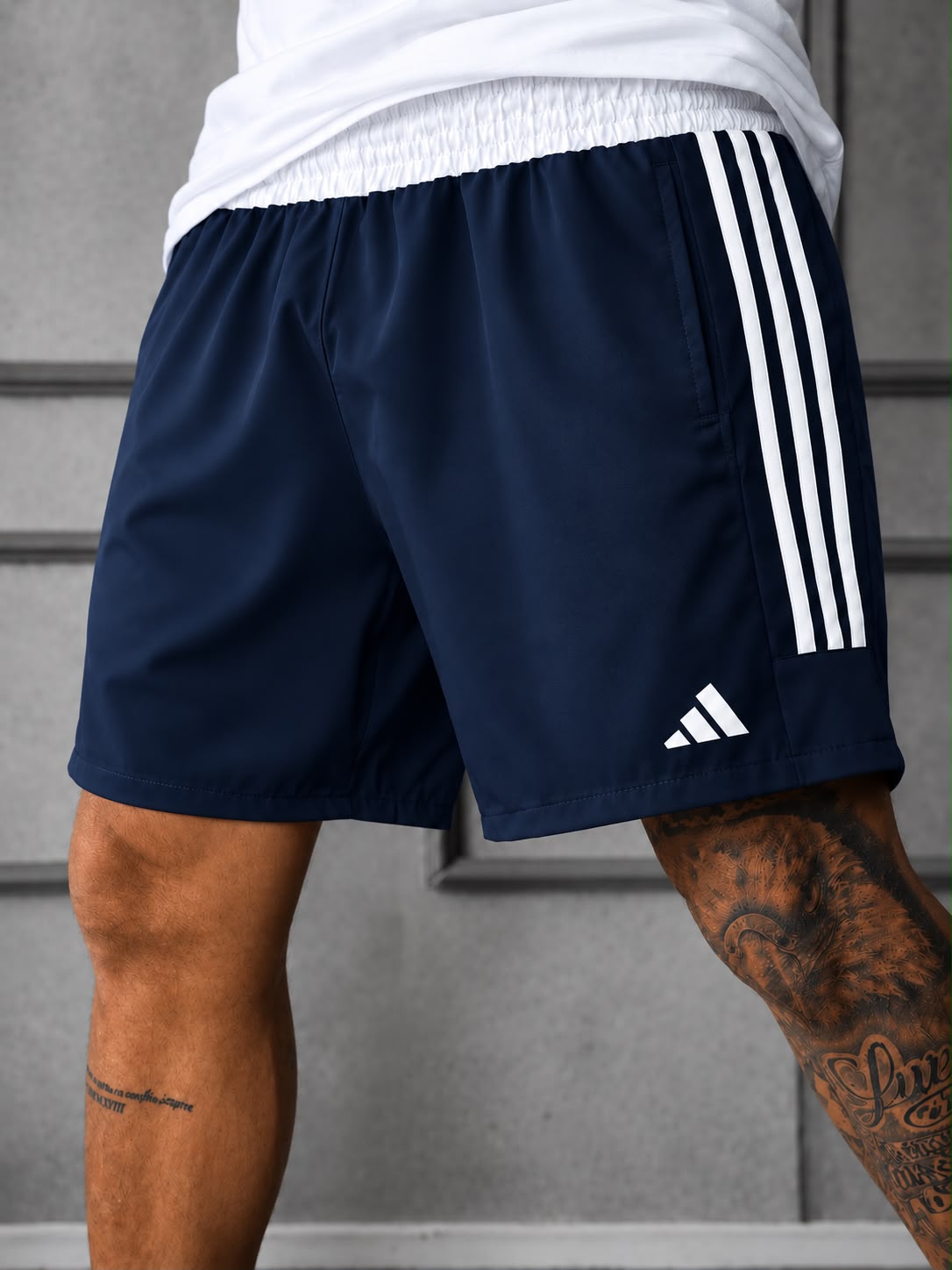 Shorts elastano Adidas Bi Color - Unidade