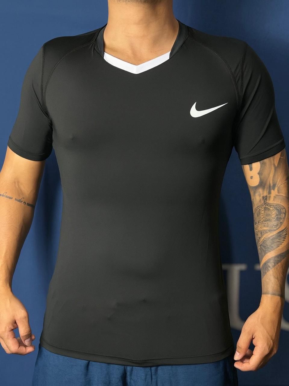 Camiseta Térmica Nike Lançamento Compressão