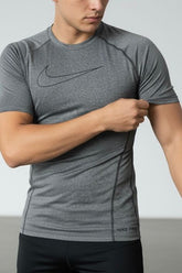 Camiseta Térmica Nike pro Lançamento Compressão