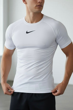 Camiseta Térmica Nike NOCTA Lançamento Compressão