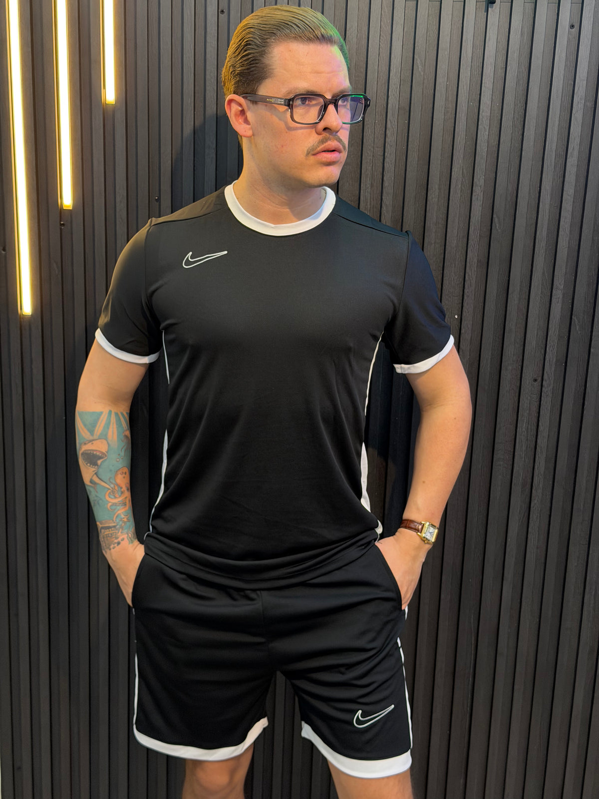 Conjunto Drifit: Camiseta + Shorts - Nike Academy 2026