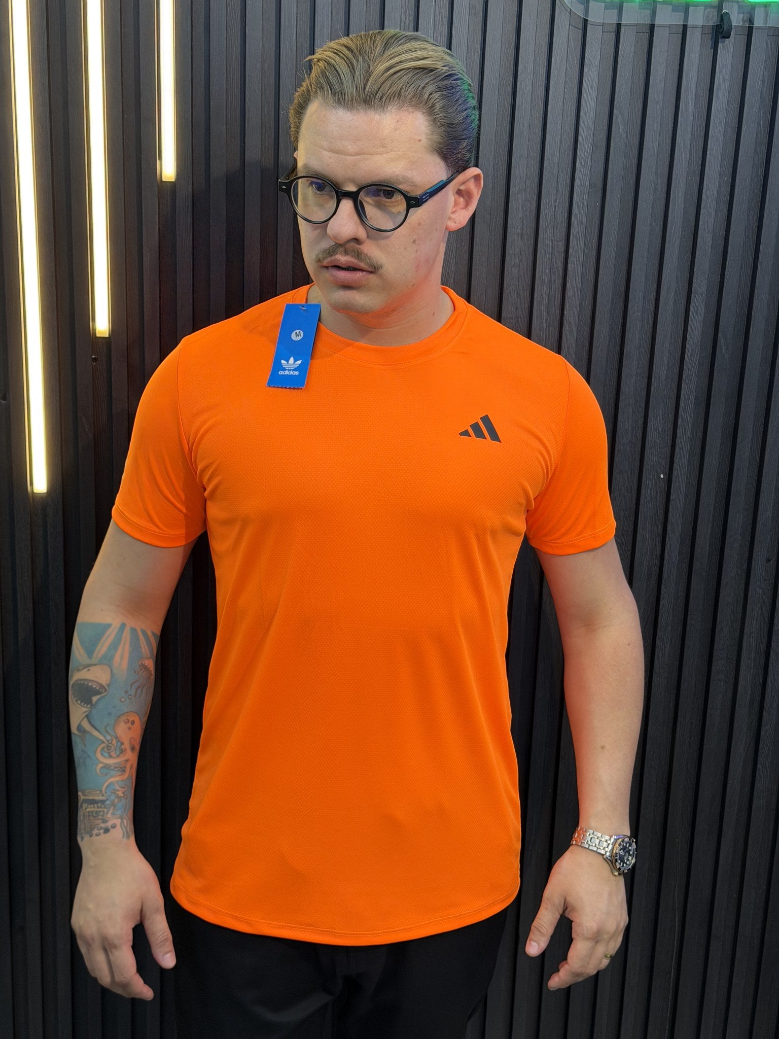 Camiseta Dri-Fit Adidas Laranja - foto real