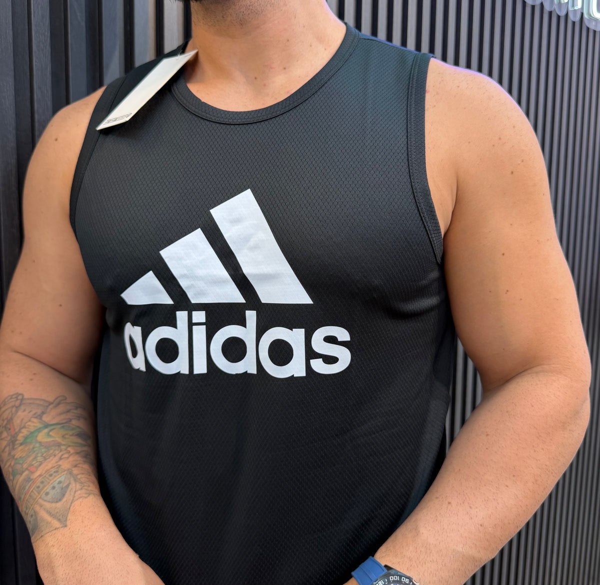 Regata Dri-fit Adidas Símbolo Grande - Unidades