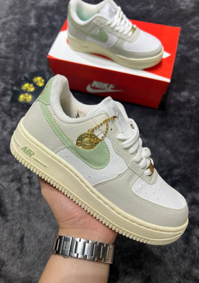 Air Force 1’07 SE sisterhood lançamento + relógio de Brinde