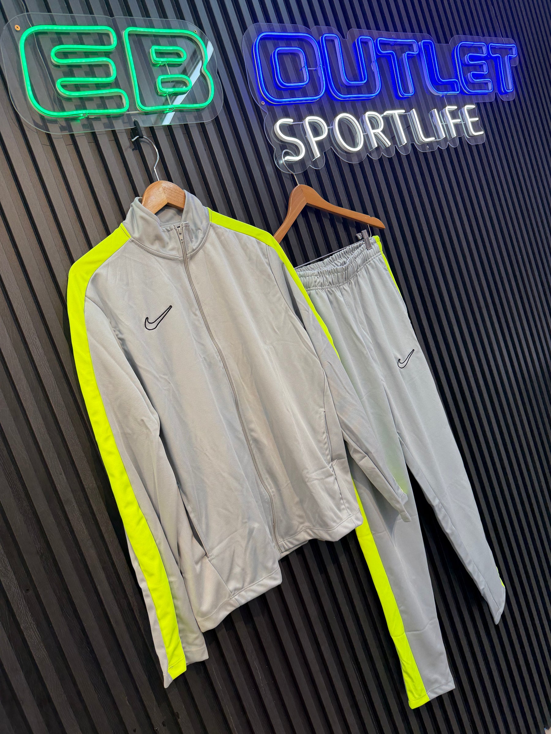 Conjunto Nike Academy 2026 - Jaqueta e Calça