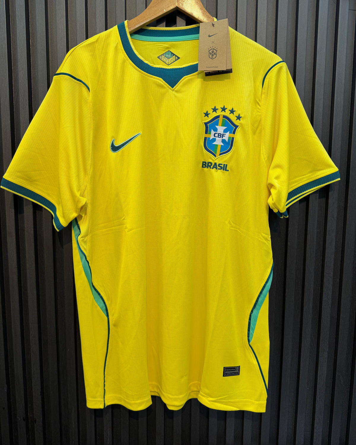 Camiseta Seleção Brasileira Dri-Fit Modelo Torcedor + Boné Exclusivo Grátis
