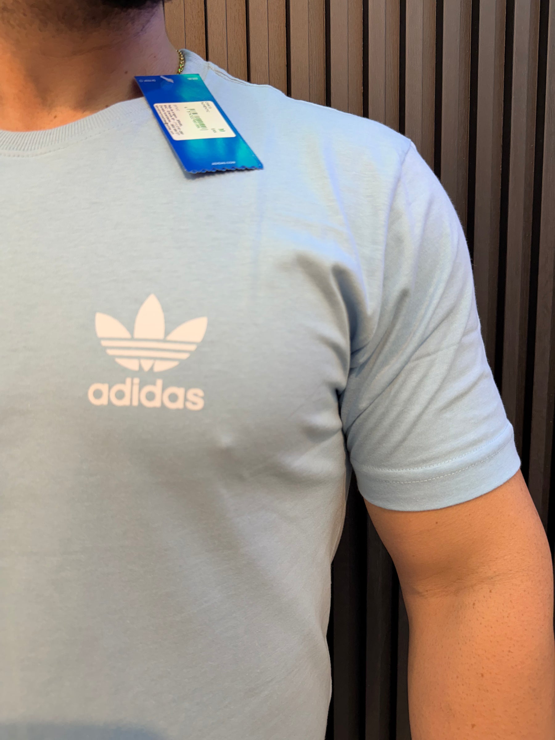 Camiseta Adidas Classic Algodão - Malha 30.1
