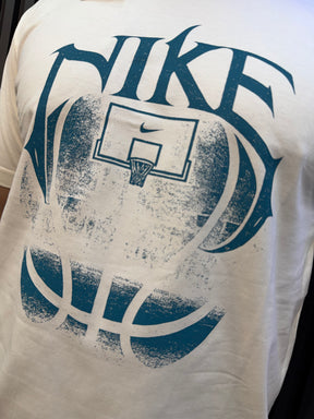 Camiseta Nike Tee OC Erkek Beyaz - Malha 30.1