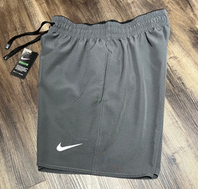 Bermudas Nike mauricinho dri-fit unidade