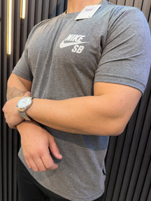 Camiseta Nike SB Algodão - Malha 30.1