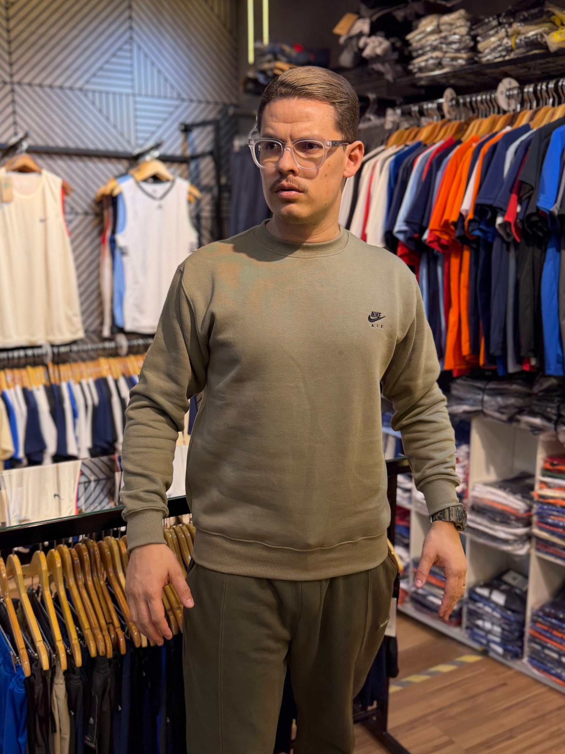 Moletom Nike Swoosh - Gola Careca | 3 Cabos Flanelado