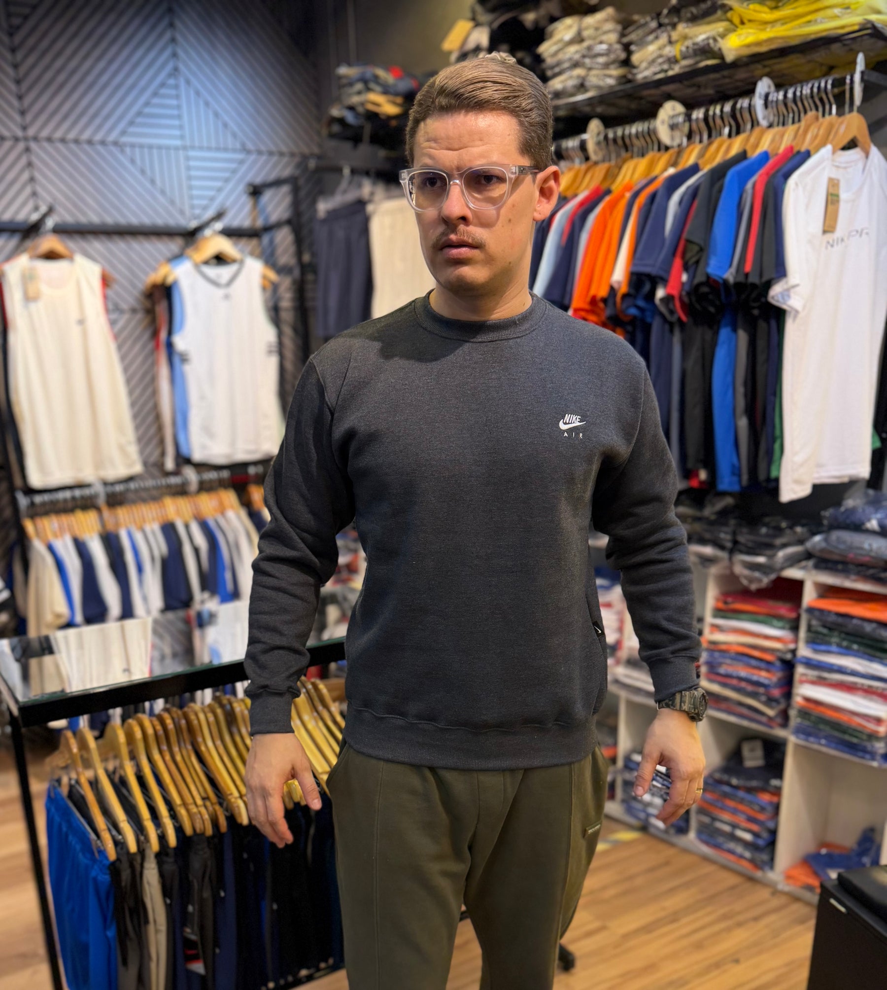 Moletom Nike Swoosh - Gola Careca | 3 Cabos Flanelado