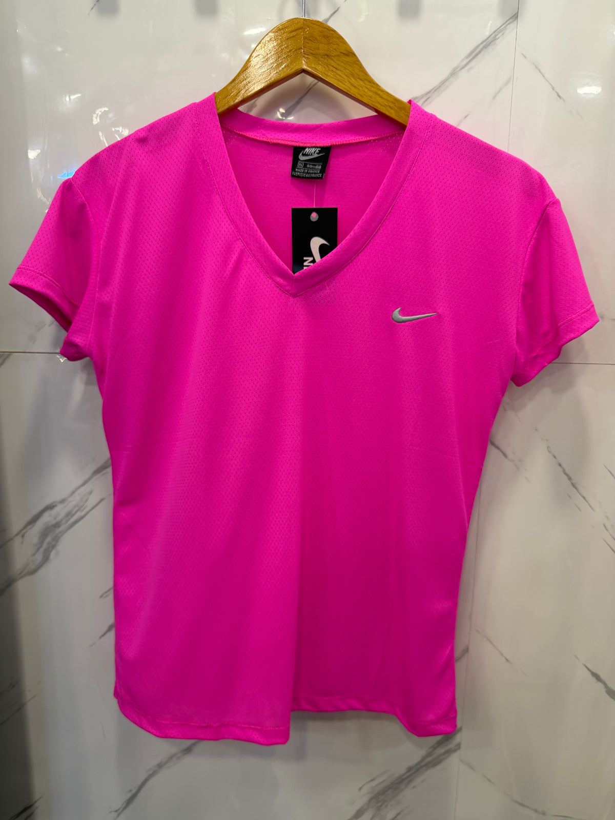 Camiseta Dri-Fit Nike – Feminino