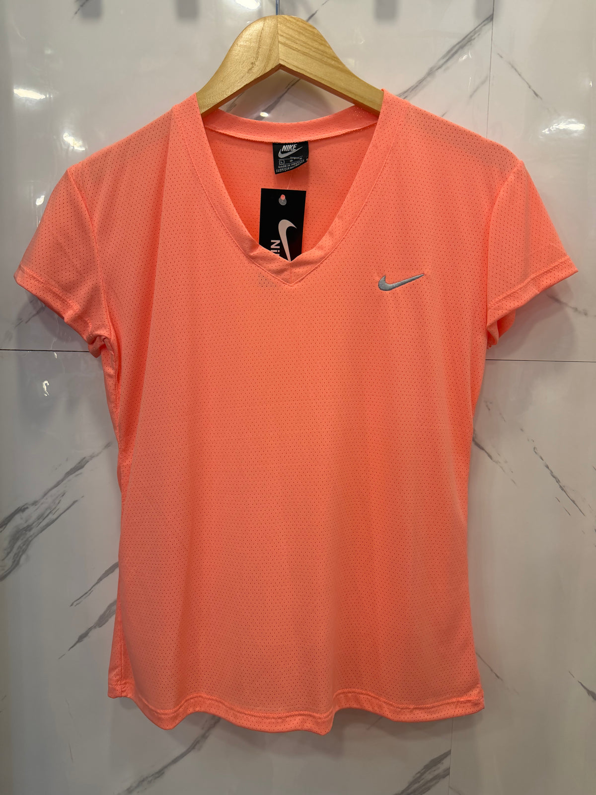 Camiseta Dri-Fit Nike – Feminino