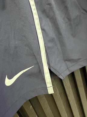 Shorts Dri-fit Nike - Feminino