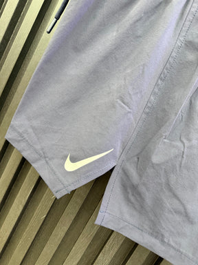 Dri-fit Nike clássico  - Feminino