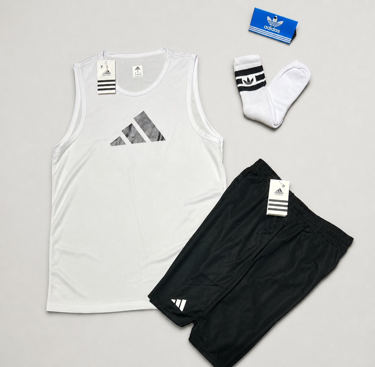 Kit Adidas Dri-Fit: Regata + Shorts + Meia (Modelo 1)