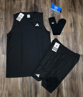 Kit Adidas Dri-Fit: Regata + Shorts + Meia (Modelo 2)