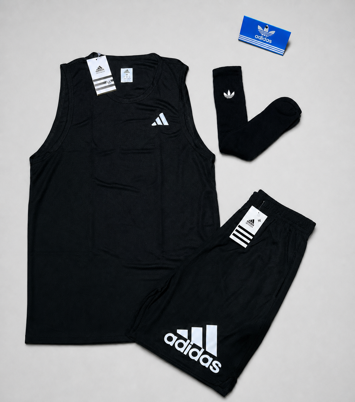Kit Adidas Dri-Fit: Regata + Shorts + Meia (Modelo 2)
