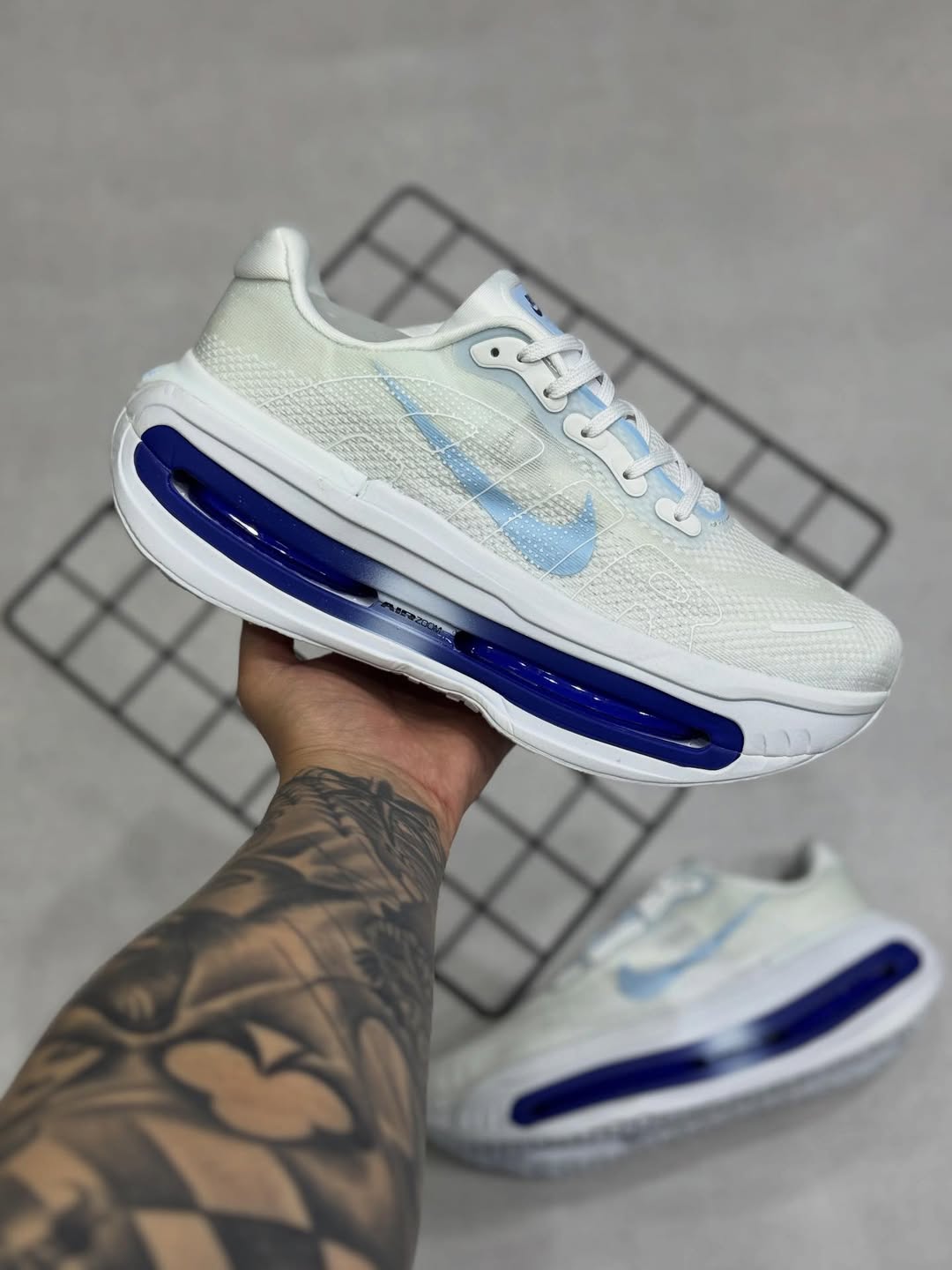 Tênis Nike Vomero - Importado Premium