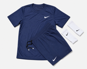 Kit Nike Dri-Fit: Camiseta + Shorts + Meia