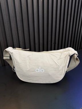 Bolsa Transversal Alo Crescente - Creme